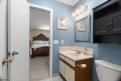 39 Oriole Ter, Hampton Township, NJ 07860 - Photo 14