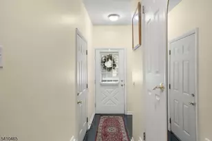 39 Oriole Terrace, Hampton Township, NJ 07860 - Photo 4