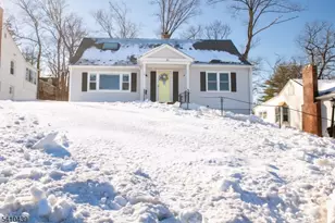 80 Lessing Rd, West Orange Township, NJ 07052 - Photo 2