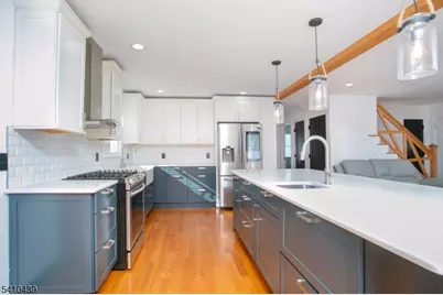 80 Lessing Rd, West Orange Township, NJ 07052 - Photo 8