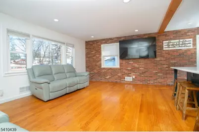 80 Lessing Rd, West Orange Township, NJ 07052 - Photo 4