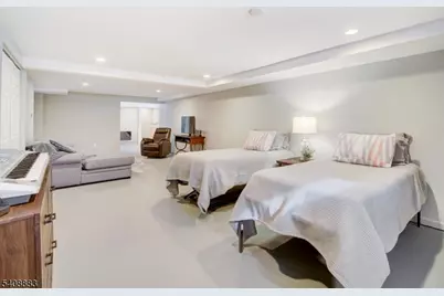 55 Watnong Dr, Morris Plains, NJ 07950 - Photo 22