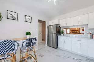 25 Chelsea Way, Bridgewater Twp., NJ 08807 - Photo 10