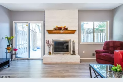 25 Chelsea Way, Bridgewater Twp., NJ 08807 - Photo 6