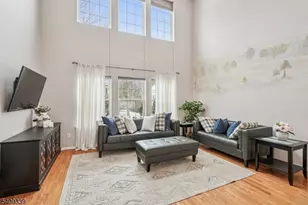 1 Smoke House Ct, Readington, NJ 08889 - Photo 6