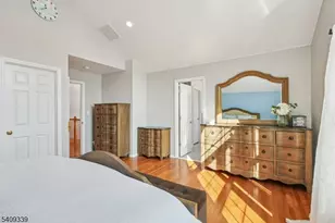 1 Smoke House Ct, Readington, NJ 08889 - Photo 22