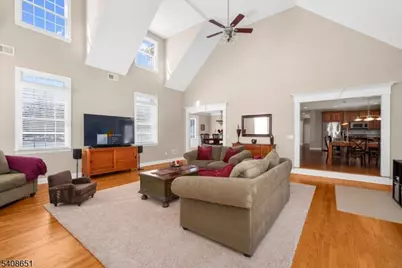 4 Steinbeck Ct, Alexandria Township, NJ 08848 - Photo 8