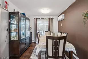 41 Pinetree Dr, Sayreville Boro, NJ 08859 - Photo 6