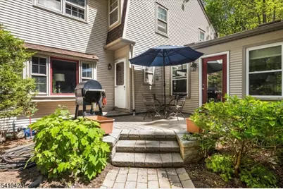 64 Hogback Rd, Franklin Township, NJ 08867 - Photo 18