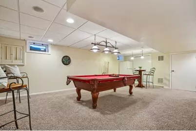 106 Frazee Court, Westfield, NJ 07090 - Photo 32