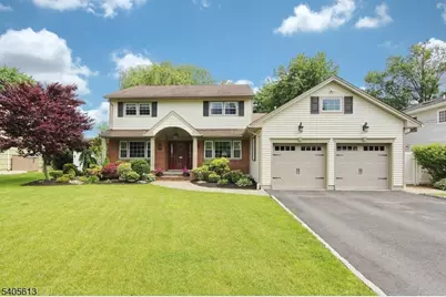 106 Frazee Court, Westfield, NJ 07090 - Photo 2