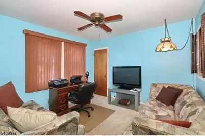 587 Thoreau Ter, Union Township, NJ 07083 - Photo 12