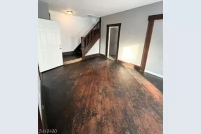 174 Munn Ave, Irvington, NJ 07111 - Photo 2