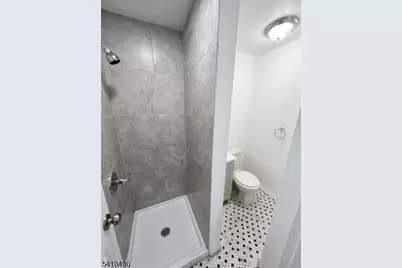 174 Munn Ave, Irvington, NJ 07111 - Photo 12