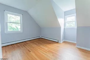 18 Macfarlan Ave, Hawthorne, NJ 07506 - Photo 8