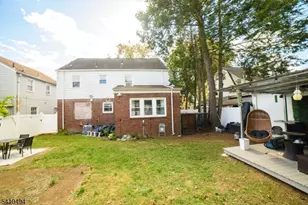 415 19th Ave, Paterson, NJ 07504 - Photo 32