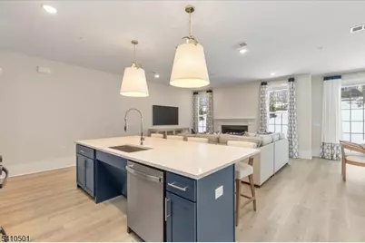 165 Jasmine Dr #613, Warren Township, NJ 07059 - Photo 6