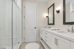 165 Jasmine Dr, Warren Township, NJ 07059 - Photo 32