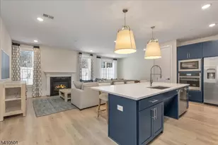 165 Jasmine Dr, Warren Township, NJ 07059 - Photo 2