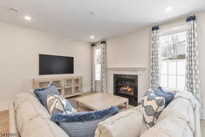 165 Jasmine Dr #613, Warren Township, NJ 07059 - Photo 10