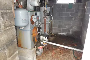 221 Boulevard Dr, Wayne, NJ 07470 - Photo 20