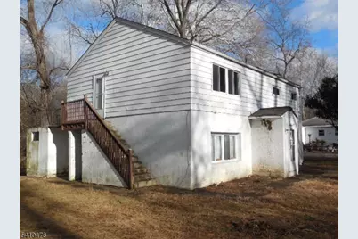 221 Boulevard Dr, Wayne, NJ 07470 - Photo 2