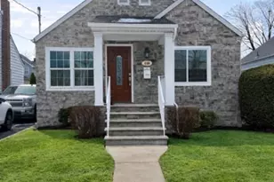 608 Galloping Hill Rd, Roselle Park, NJ 07204 - Photo 1