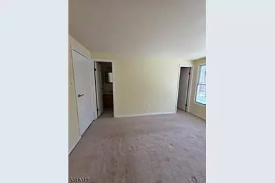 40 Constitution Way, Franklin, NJ 07416 - Photo 6