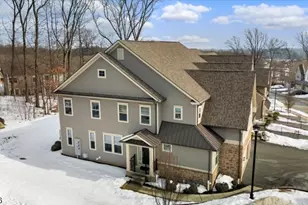 10 Albie Dr, Mountain Lakes, NJ 07046 - Photo 1