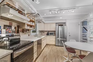 22 Arrowhead Rd, Morris Township, NJ 07960 - Photo 10