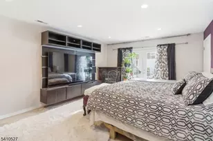 14 Green St, Morristown, NJ 07960 - Photo 8