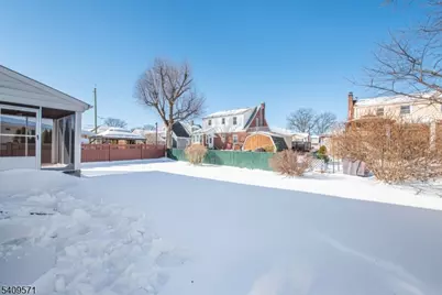 90 Dick St, Clifton, NJ 07013 - Photo 20