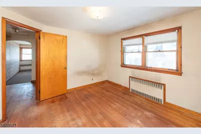 90 Dick St, Clifton, NJ 07013 - Photo 14