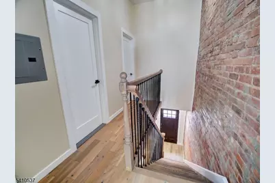 16 Eagle St, Newark, NJ 07102 - Photo 12