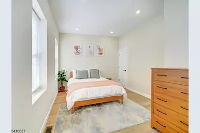 16 Eagle St, Newark, NJ 07102 - Photo 10