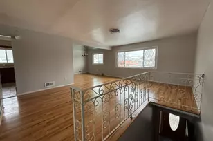 17 Daka Ct, Bloomfield, NJ 07003 - Photo 2