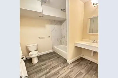 290 3rd St #D1, Hackensack, NJ 07601 - Photo 18