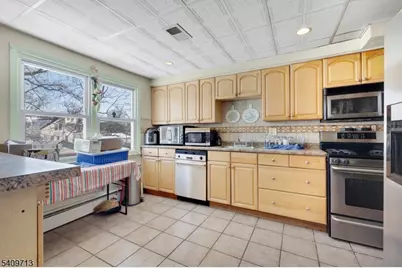 2037 Tampa Ter, Union Township, NJ 07083 - Photo 6