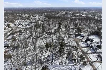 401 Acacia Rd, Scotch Plains Township, NJ 07076 - Photo 6