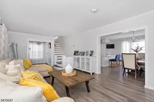 389 E 38th St, Paterson, NJ 07504 - Photo 6