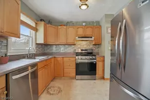 6 Herbert Ln, Hackettstown, NJ 07840 - Photo 8