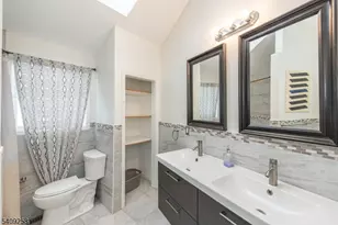 15 Pebble Beach Rd, Hopatcong, NJ 07843 - Photo 14