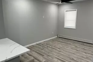 343 Thomas St, Phillipsburg, NJ 08865 - Photo 2