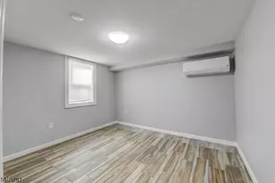 188 Pennington St, Newark, NJ 07105 - Photo 8