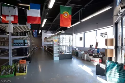 454 Chestnut St, Union Township, NJ 07083 - Photo 12