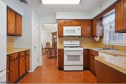 15 Fleming Court, Washington Township, NJ 07853 - Photo 14