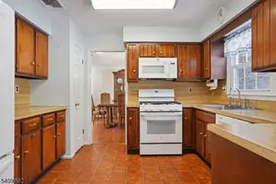 15 Fleming Ct, Washington Township, NJ 07853 - Photo 14