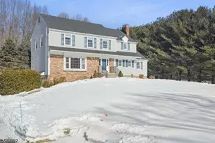 15 Fleming Ct, Washington Township, NJ 07853 - Photo 1