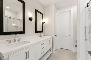 179 Jasmine Dr, Warren Township, NJ 07059 - Photo 18