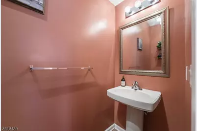 154 George Russell Way, Clifton, NJ 07013 - Photo 32